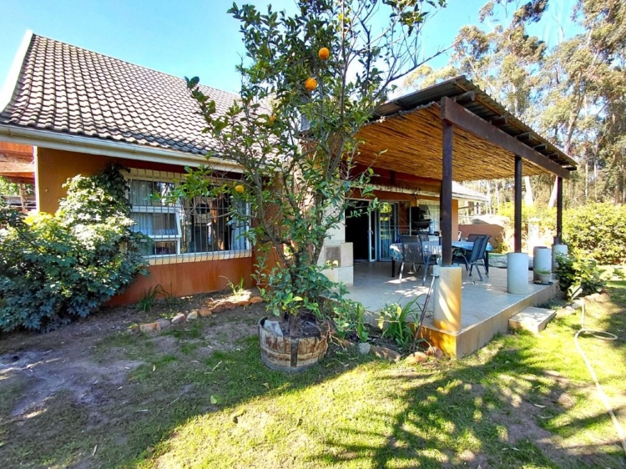 5 Bedroom Property for Sale in Penhill Western Cape